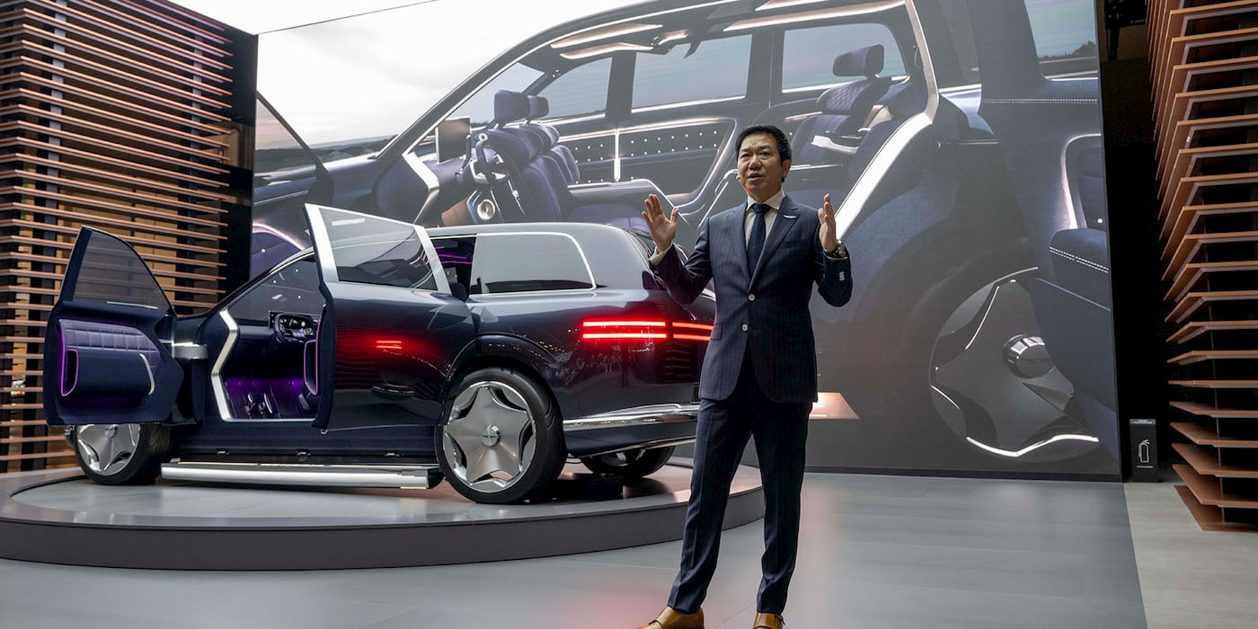 Genesis is launching a secret ‘Connect W’ high-tech system that will debut in the GV90