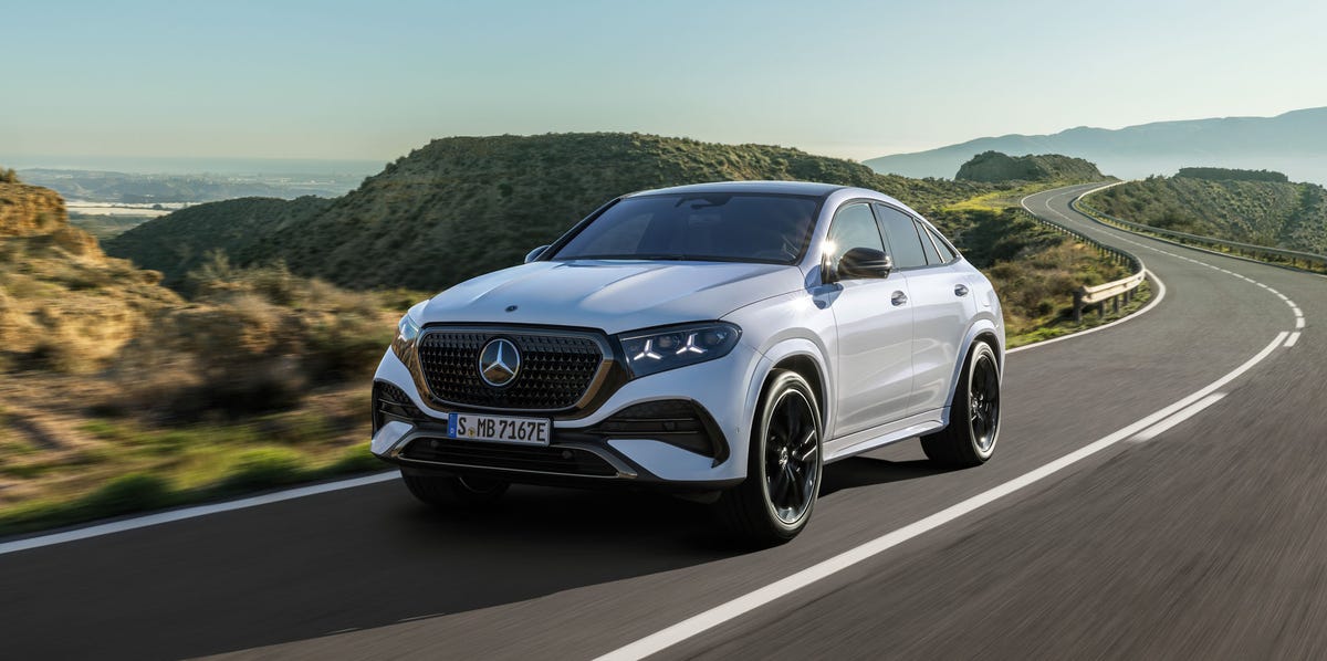 2027 Mercedes-Benz GLE Endeavors to Offer an SUV for Everyone