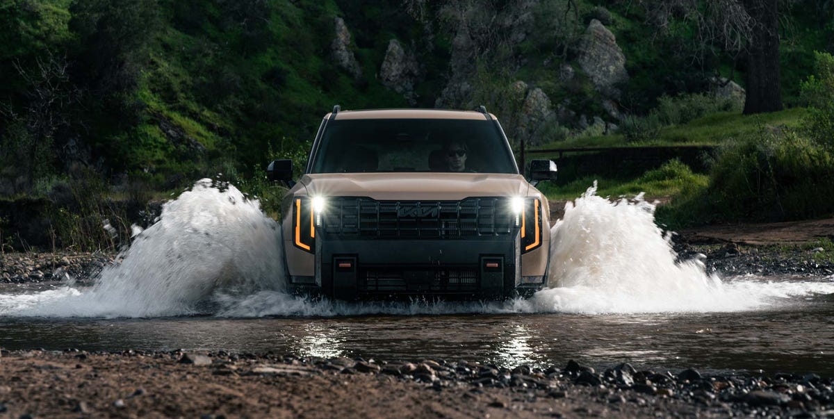 I Took the 2027 Kia Telluride X-Pro Off-Roading So You Don't Have To