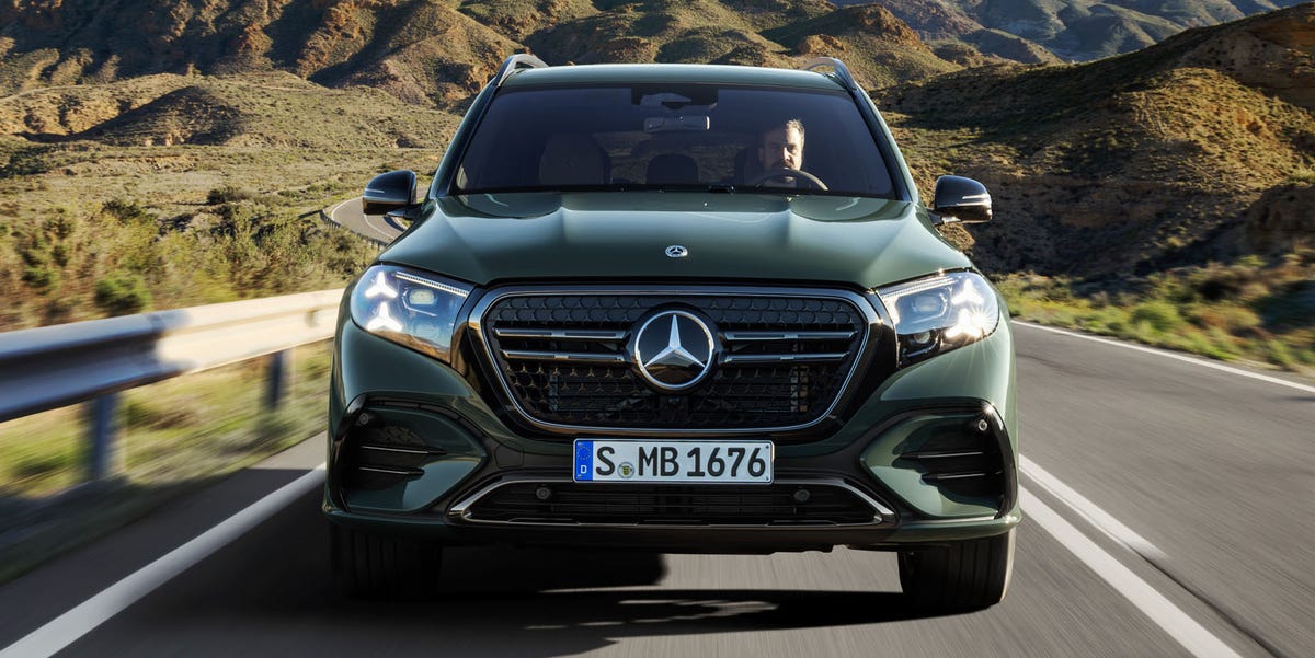 View Exterior Photos of the 2027 Mercedes-Benz GLS-Class