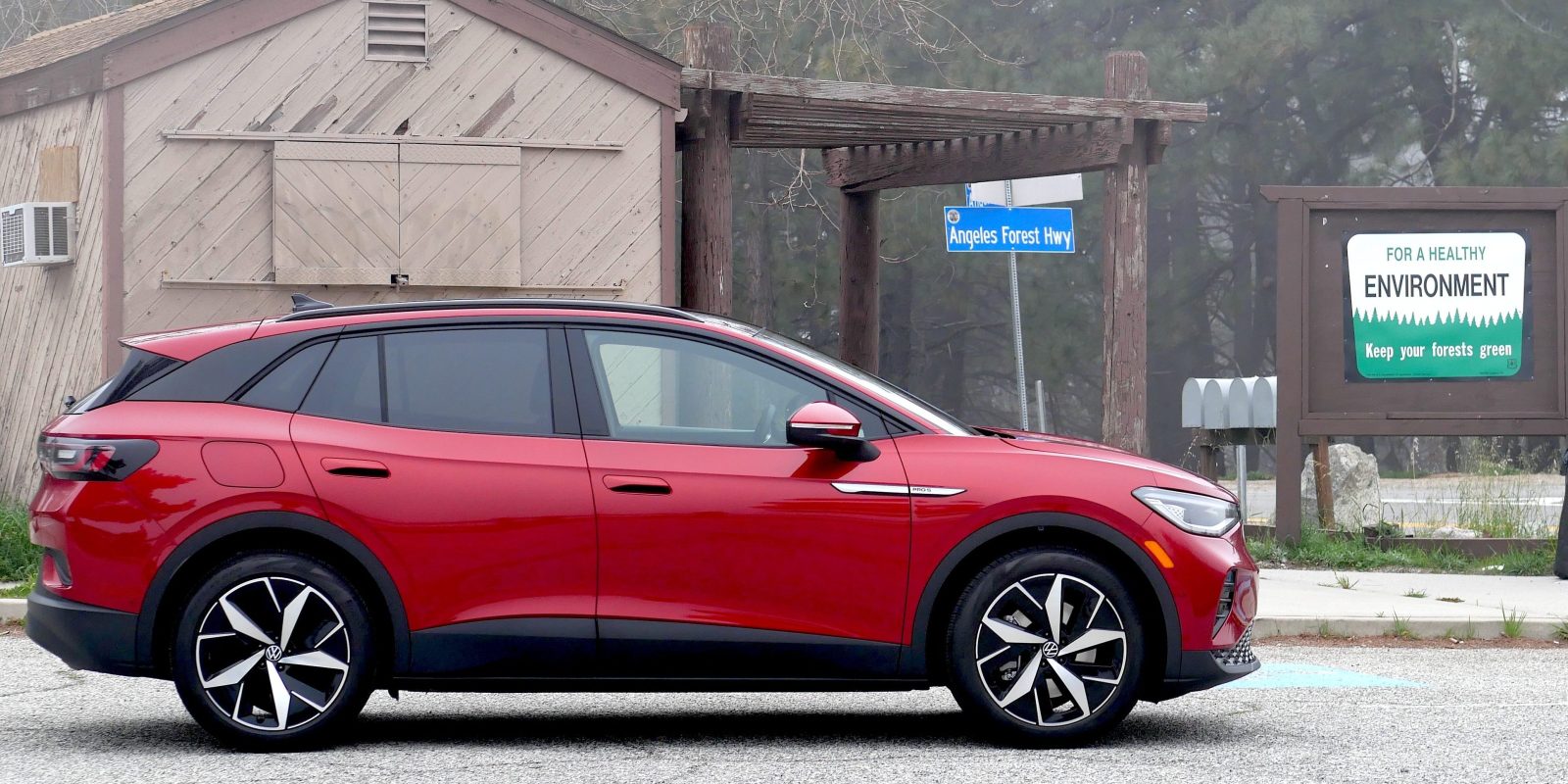 VW replaces US ID.4 production with 18mpg Atlas SUV as gas prices spike