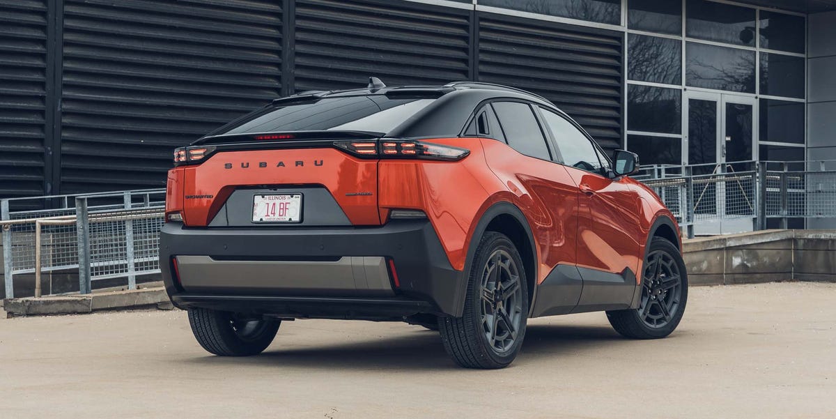 View Exterior Photos of the 2026 Subaru Uncharted