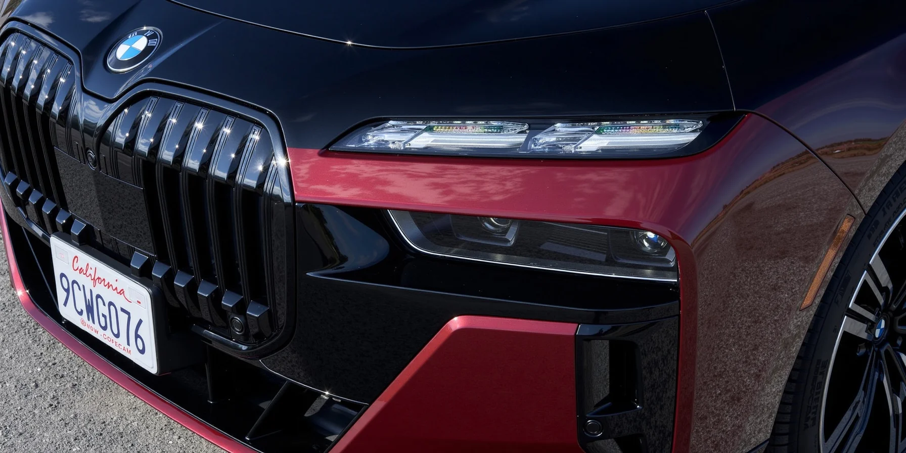 BMW 2027年7系列改款預告，iX3需求旺盛工廠雙班制