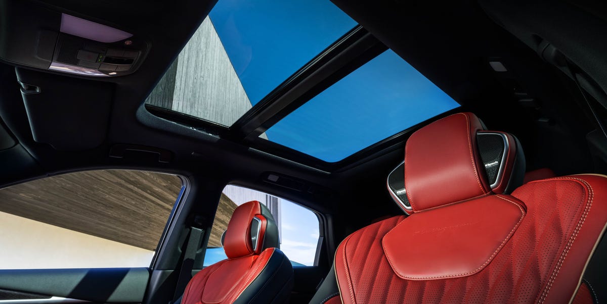 View Interior Photos of the 2027 Infiniti QX65