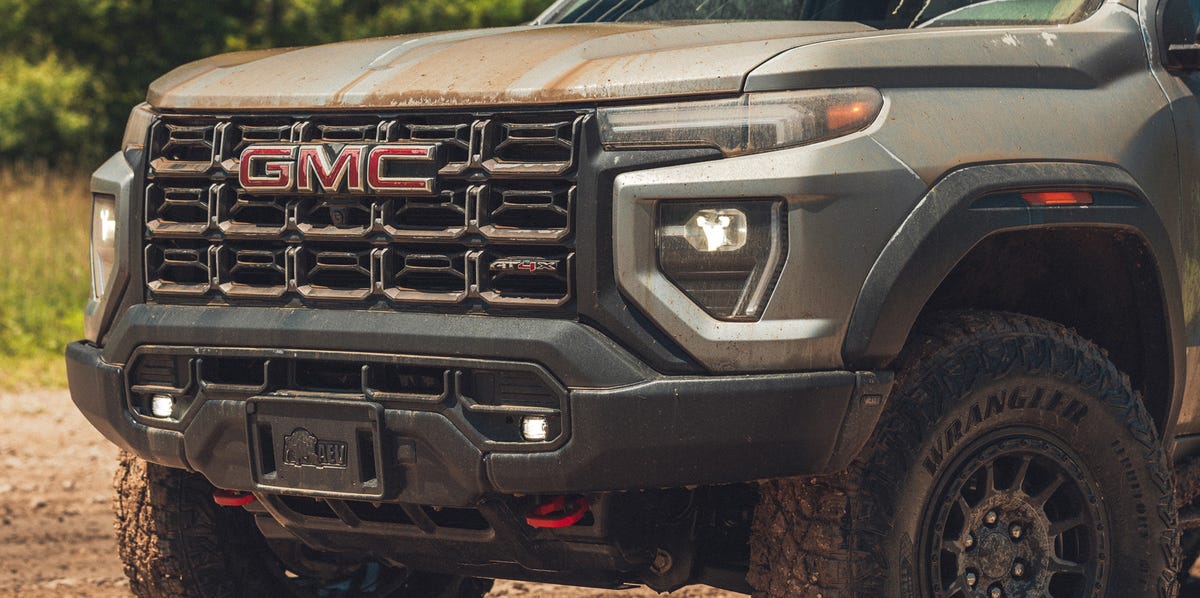 Report: GMC Is Bringing Back the Jimmy as a Body-on-Frame SUV